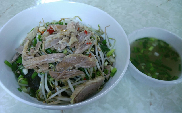 Phở, Miến & Cháo Gà Ta