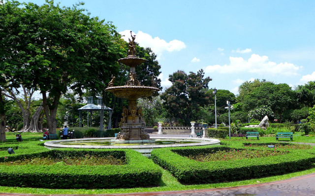 Saranrom Park