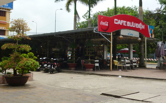 Bưu Điện Cafe