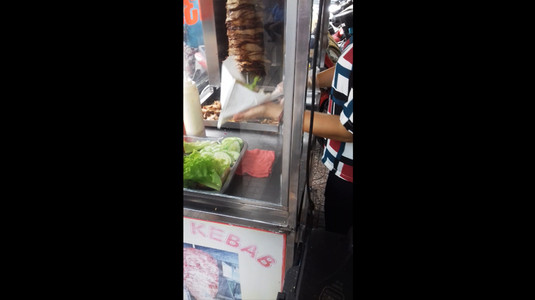 Bánh Mì Kebab - Nguyễn Văn Cừ