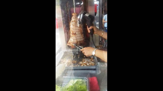 Bánh Mì Kebab - Nguyễn Văn Cừ