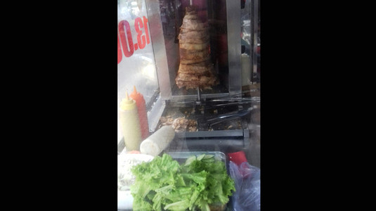 Bánh Mì Kebab - Nguyễn Văn Cừ