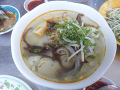 Bún chả cá + sứa (30k)