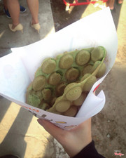 Bánh trứng gà non vị matcha