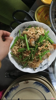 Và mì xào các loại ốc 30k-35k