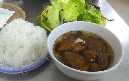 Bún Chả & Chè - Mai Anh Tuấn