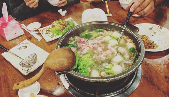 Herbal Duck Hotpot