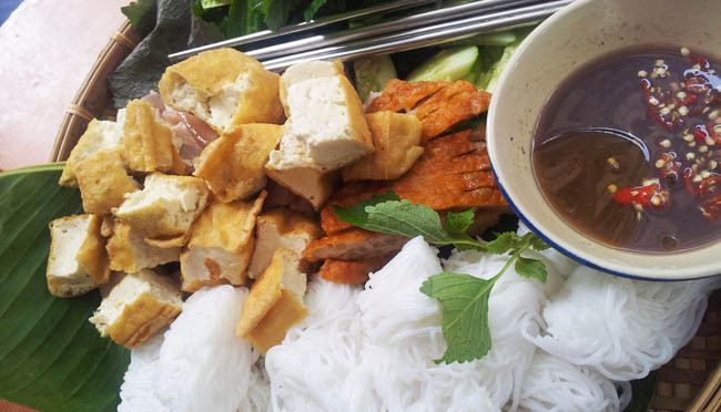 Bon Bon - Bún Đậu Mắm Tôm & Bún Thịt Nướng