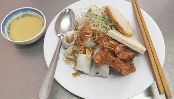 Ngọc - Bánh Cuốn Nóng