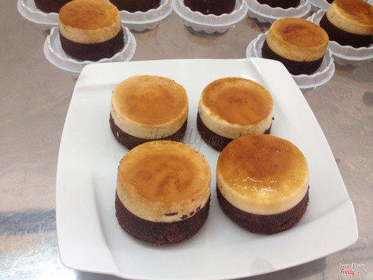 Bông lan flan