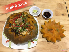 gà nấu bí đỏ rất mềm