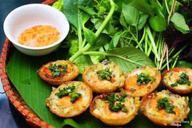 Bánh khọt tôm đậu ,35k đây đủ các loại rau