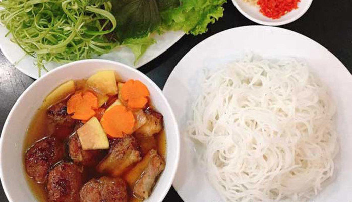 Bún Chả & Bún Trộn Thịt Nướng - Triều Khúc