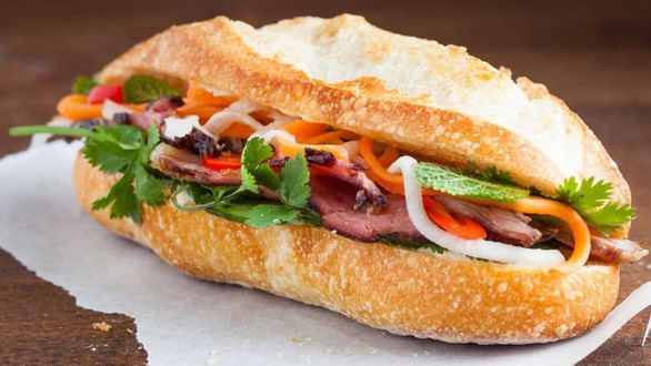 Bánh Mì Bình Định Bread Tom - Tân Sơn Nhì