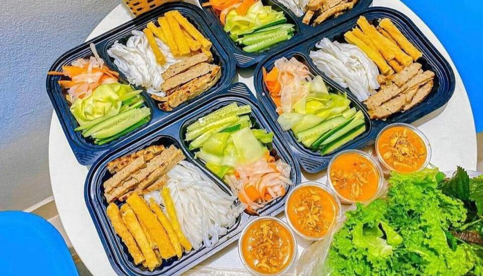 Huy Food - Nem Nướng Và Bún Trộn Nha Trang - Hồ Tùng Mậu