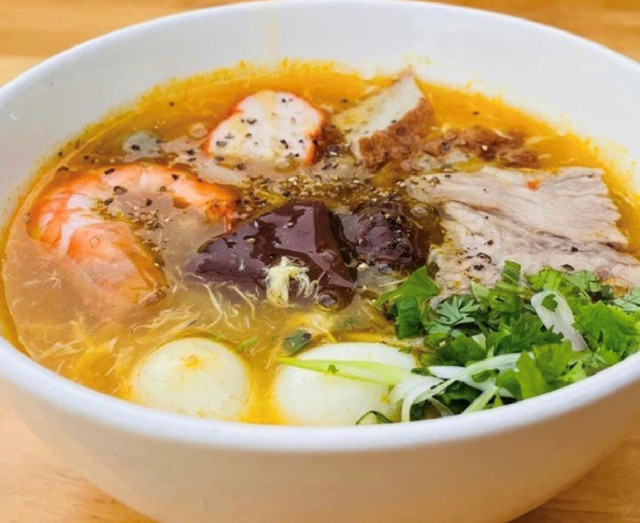 Bánh Canh Cua 1987 - Hải Thượng Lãn Ông