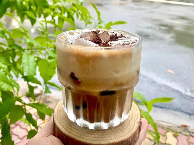 Cà Phê Muối & Chanh Tuyết Xí Muội - Cafe Đông Thu