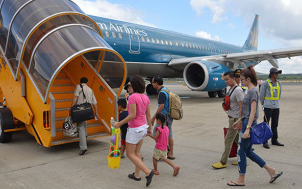 Đại Lý Vé Máy Bay - Kha Vạn Cân