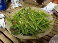 rau muống xào tỏi-20k