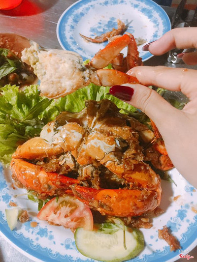 Cua cháy tỏi