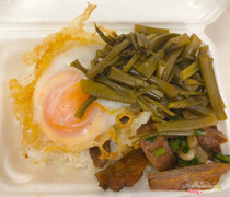 Cơm tấm sườn trứng ốp la