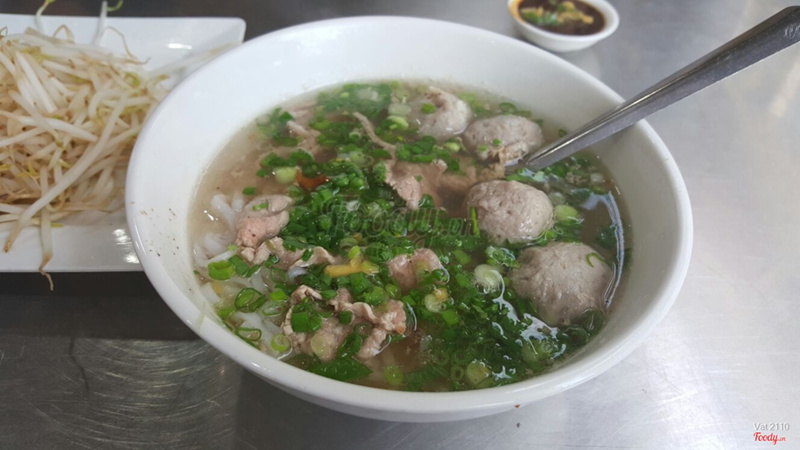 phở tái bò viên