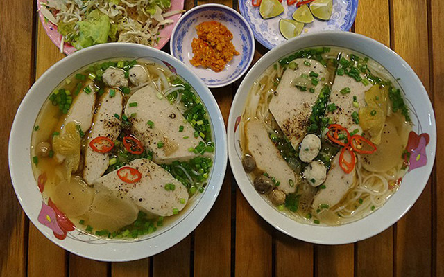 Bà Chín - Bún Chả Cá Nha Trang