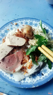 bánh cuốn nóng