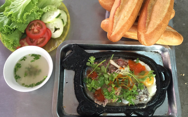 Trường Sinh - Bò Né - Bánh Mì Ốp La & Bò Kho