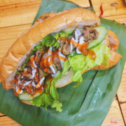 bánh mì bò úc