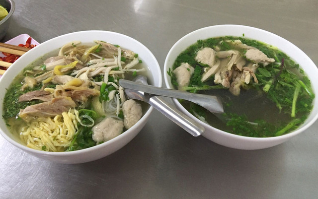 Xuân Thông - Cơm, Cháo & Phở