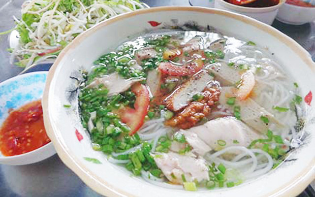 Bún Bò & Bún Cá Mì Quảng