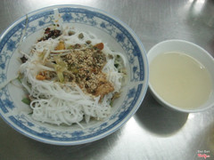 bún hến + nước hến