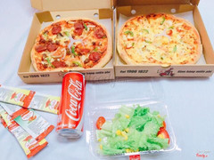 Cơn lốc hải sản + pizza thập cẩm