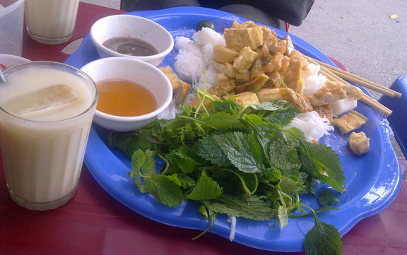 Bún Các Loại - Kẻ Vẽ