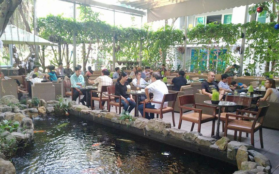 Nhà Hàng MAIA Lounge