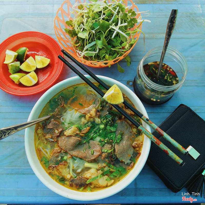 Bún bò hầm