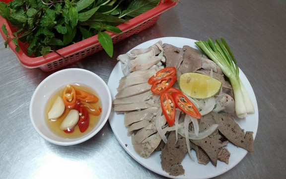 Tùng Nga - Lòng Lợn Tiết Canh