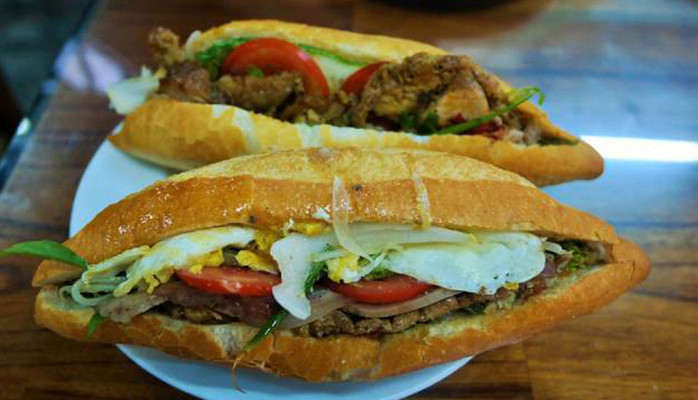 Bánh Mì Hà Nội Phạm Thế Hiển - Đường Số 17