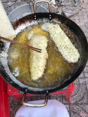 Chuối chiên mè 10k/trái