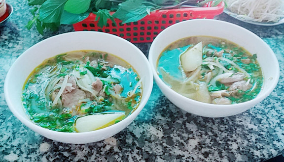 Phở Hoàng - Cư Xá Phú Lâm A