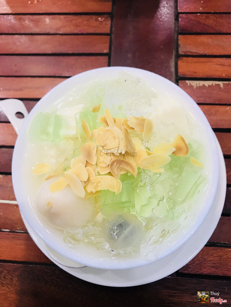 Chè khúc bạch