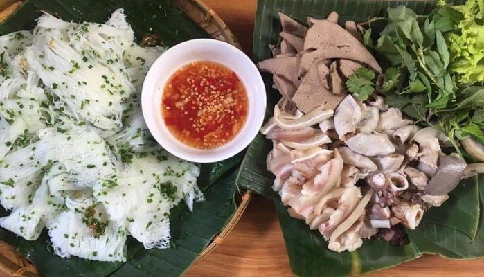 Bình Định Quán - Cháo Lòng & Bánh Hỏi