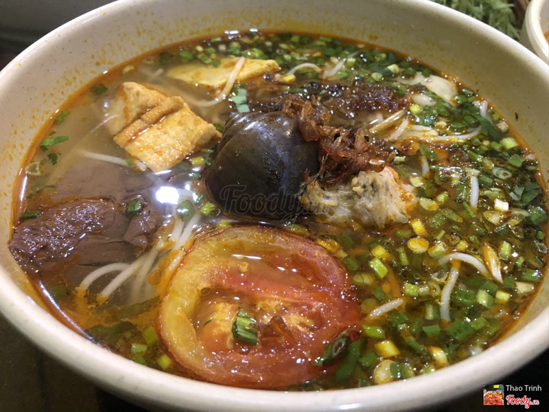 Bún riêu ốc