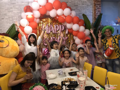 Tổ chức tiệc ở đây rất ok. Nhân viên nhiệt tình