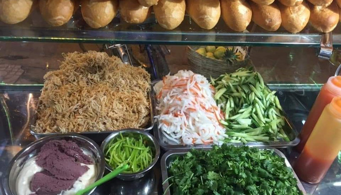 Bánh Mì Gà Xé Số 11 - 21 Phạm Văn Đồng