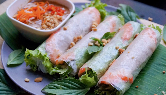 Ăn Vặt Cô Phương - Gỏi Cuốn & Bánh Tráng - Thích Quảng Đức