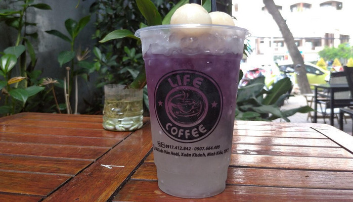 Life Coffee - Sữa Chua Dê Sấy Khô