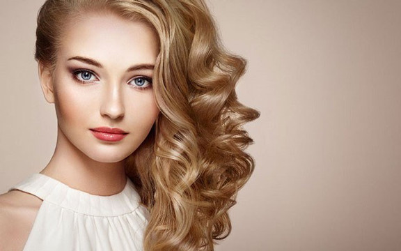 Quỳnh Anh Salon - Cách Mạng Tháng 8