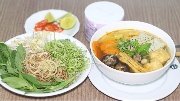 Bún Bò Huế Chay